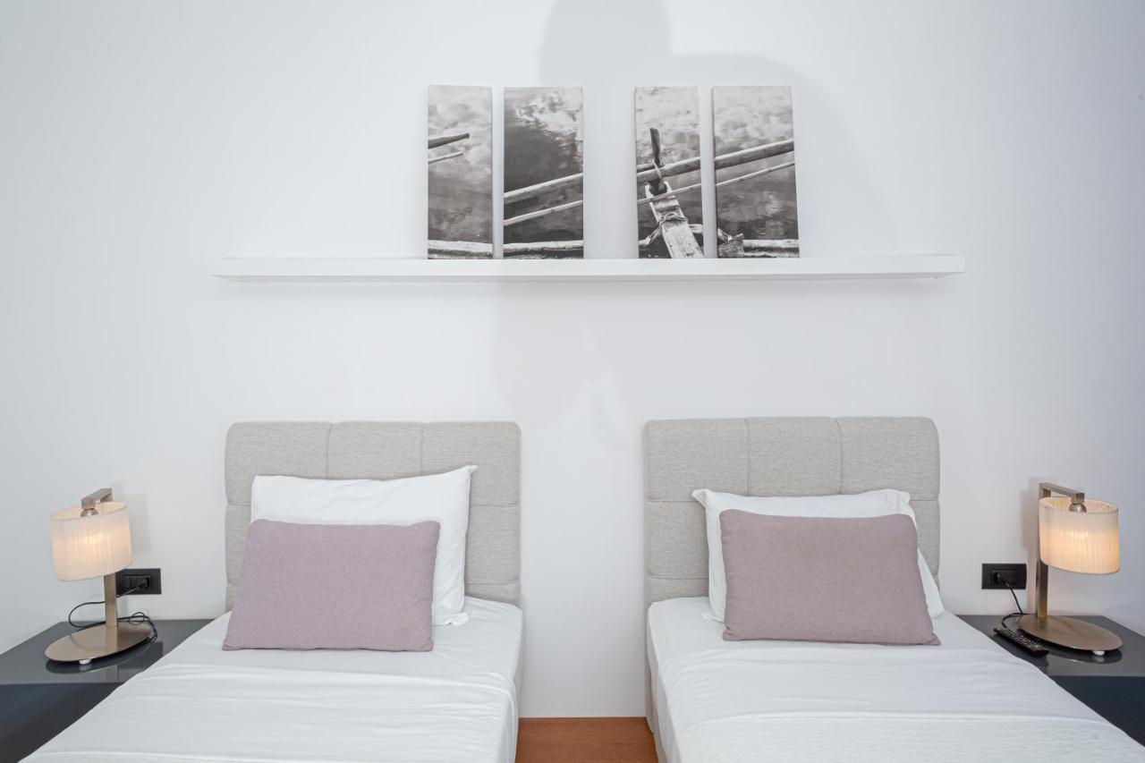 Andon Lapa Hotel & Spa Sarandë エクステリア 写真