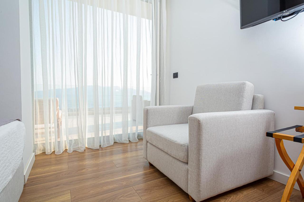 Andon Lapa Hotel & Spa Sarandë エクステリア 写真