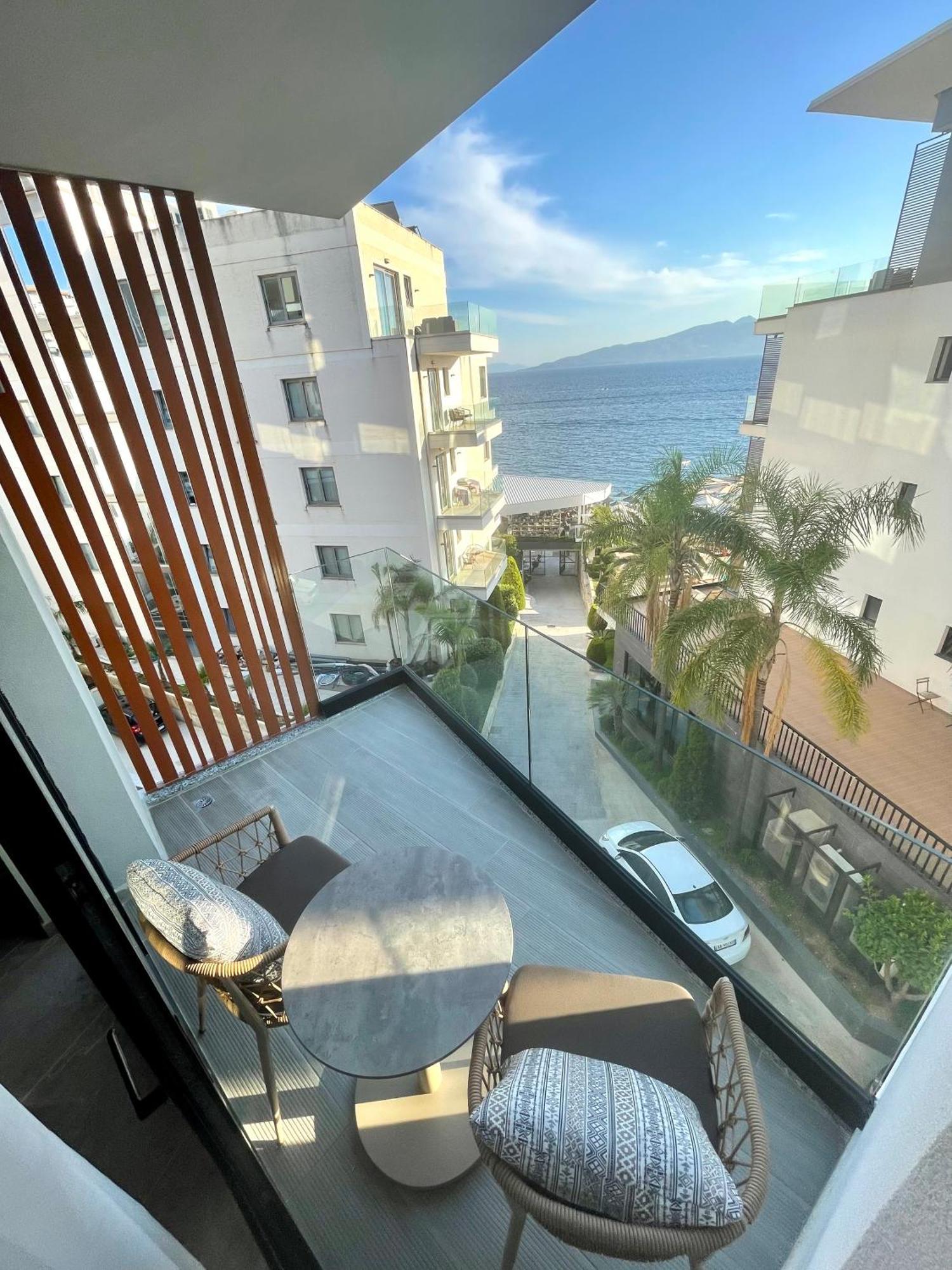 Andon Lapa Hotel & Spa Sarandë エクステリア 写真