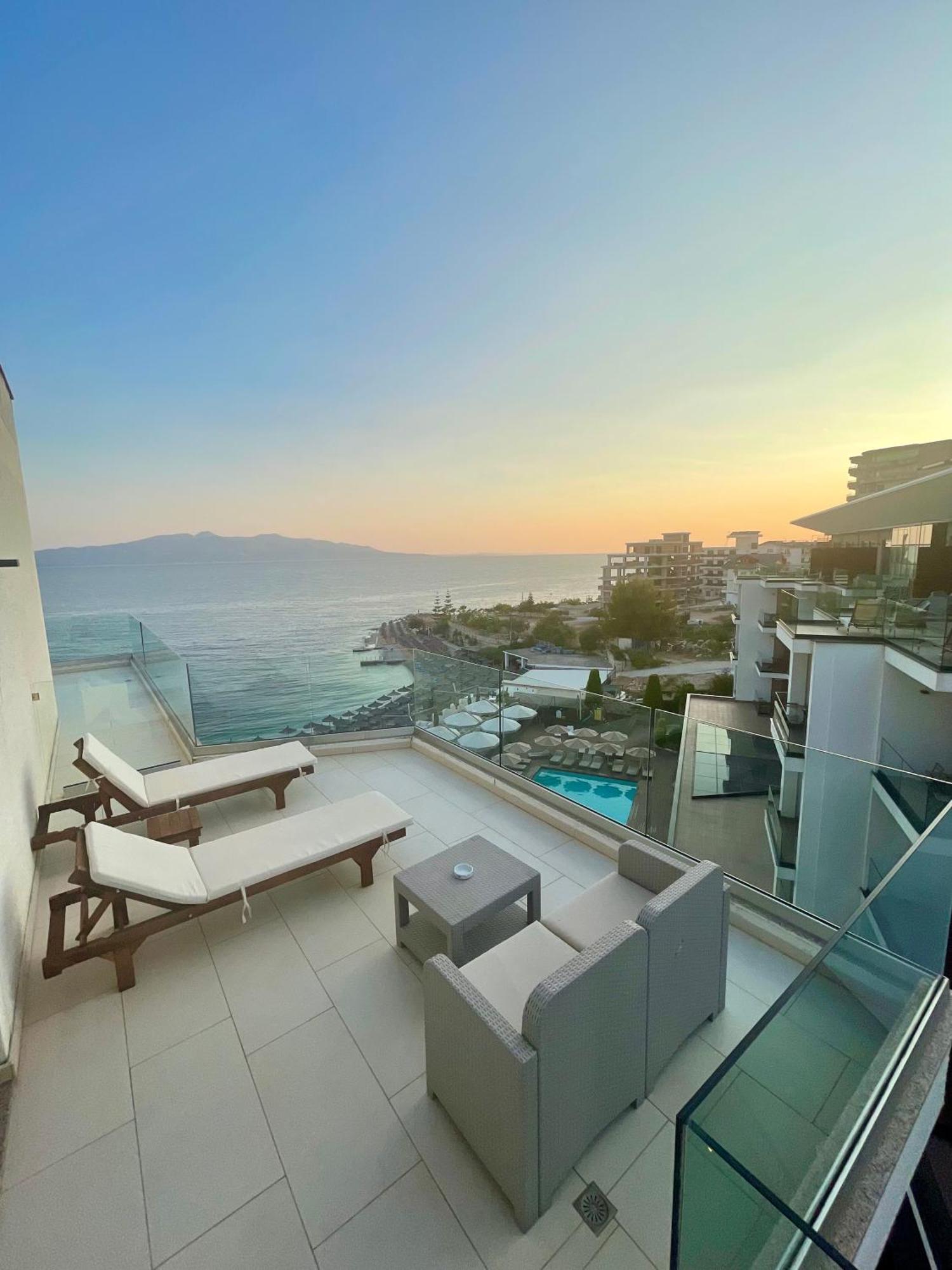 Andon Lapa Hotel & Spa Sarandë エクステリア 写真