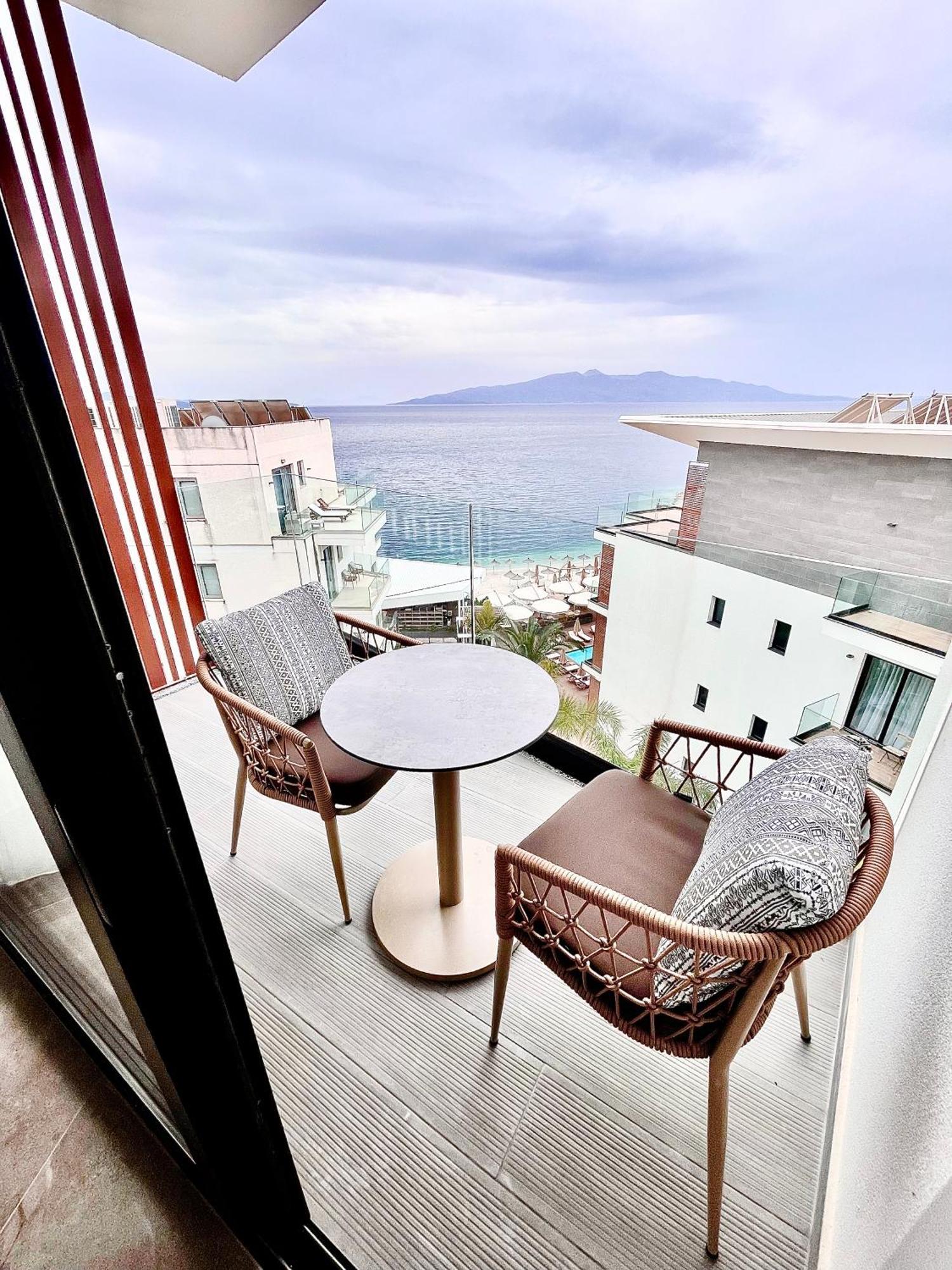Andon Lapa Hotel & Spa Sarandë エクステリア 写真