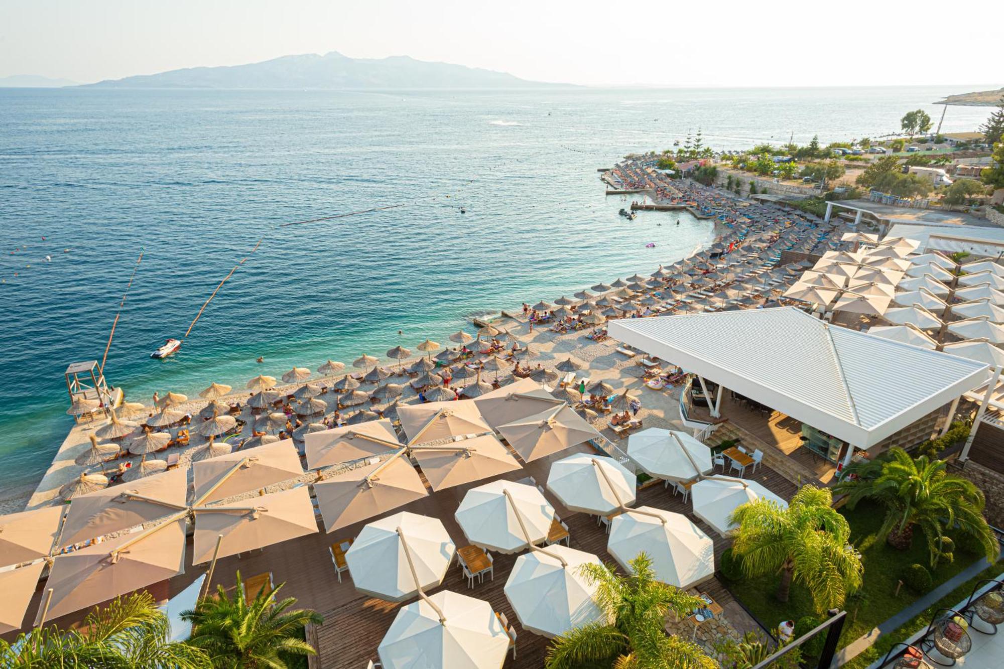 Andon Lapa Hotel & Spa Sarandë エクステリア 写真